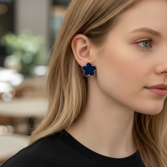 Jewelry - B1G1 Free Elegant Blue Flower Stud Earrings